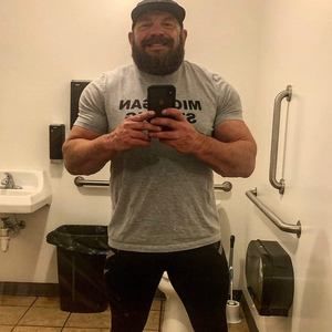 Meet your Posher, Shane